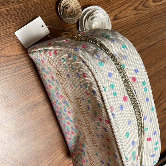 NWT Cosmetic or Pencil Bag - Picture 2 of 3